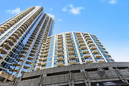 400 W Peachtree St NW Photo 1
