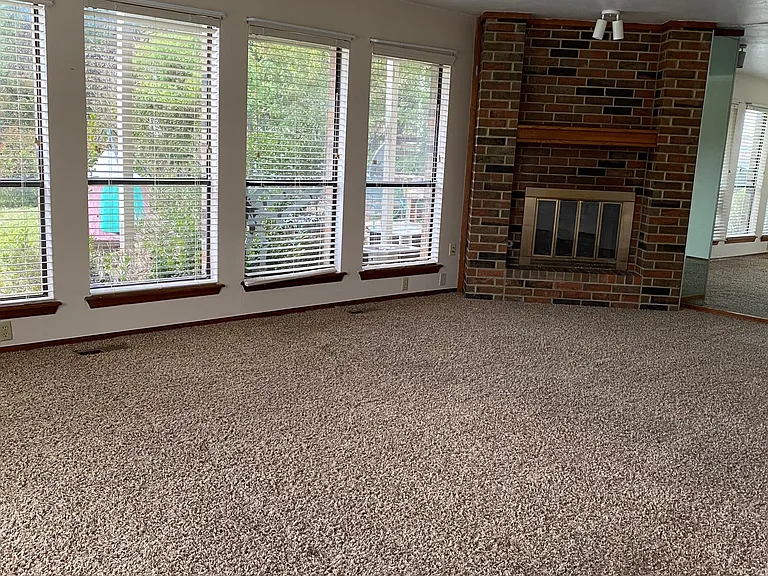 6448 W Hefner Rd — Photo 10