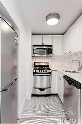 Rented by Mirador Real Estate | media 16