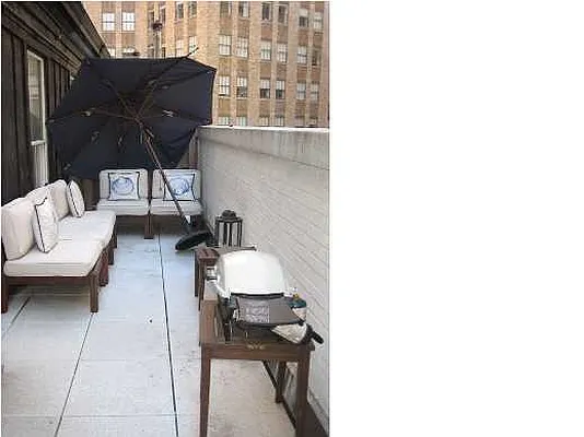 Rented by Evans Real Estate | media 3