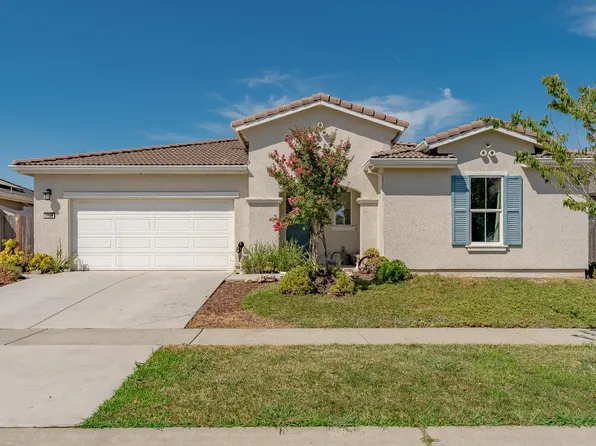1129 Lost Trail Dr, Plumas Lake, CA 95961
