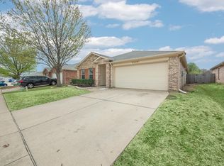 1808 Desperado Rd, Fort Worth, TX 76131