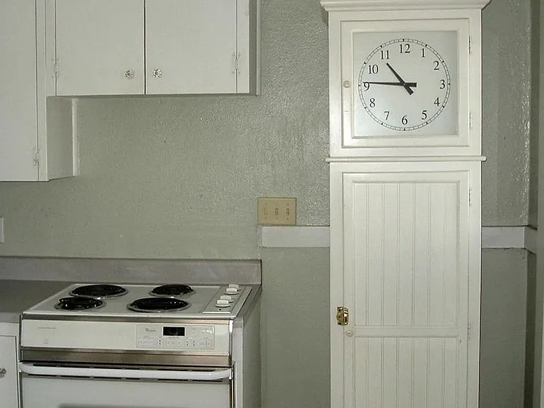 5004 SW View Point Ter — Photo 7