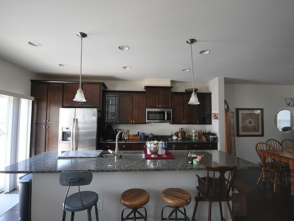 5th image of 9045 Christopher Ln
