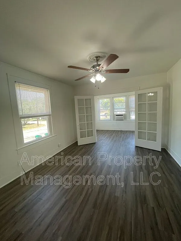 1 bed, 1.0 bath, 807 sqft, $825 — Photo 3