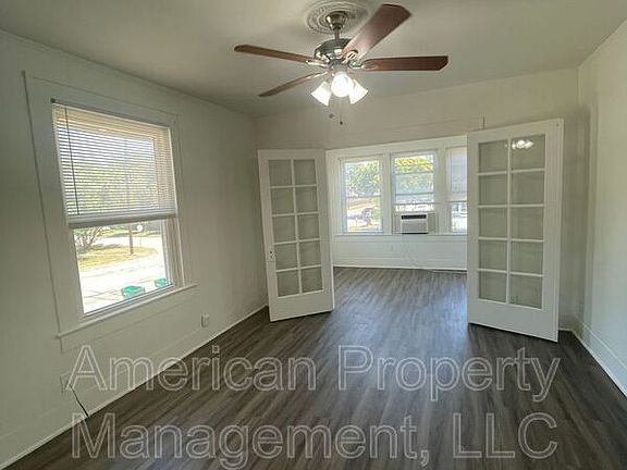 3rd image of 502 S Walnut St #4