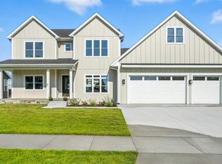 1700 Green Oak Pass, Tiffin, IA 52340