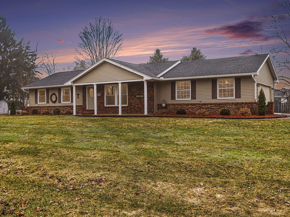 1st image of 56846 Feather Ct