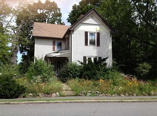 2nd image of 71 Middlesex Ave