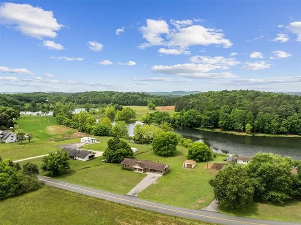 687 Johnson Lake Rd SE, Adairsville, GA 30103