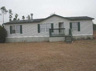 404 Red Deer Rd, Chipley, FL 32428