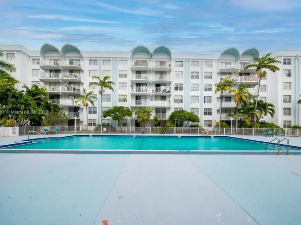 484 NW 165th Street Rd #409, Miami, FL 33169