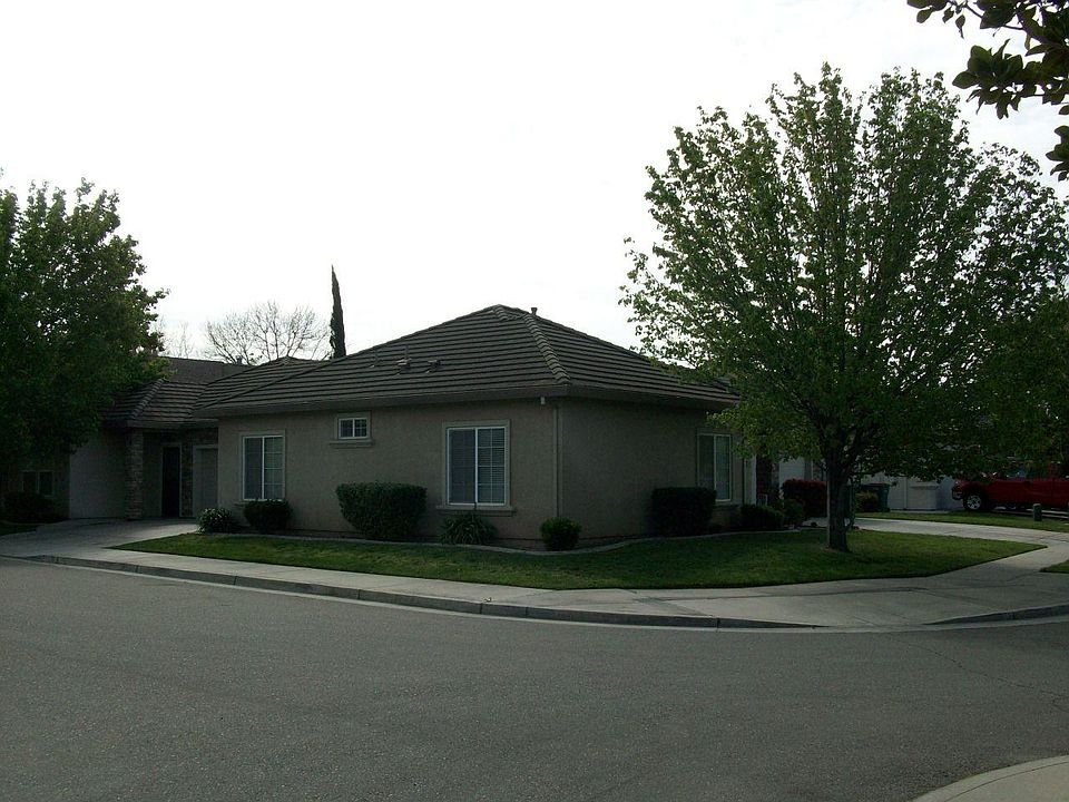 1st image of 1702 Cherrywood Way