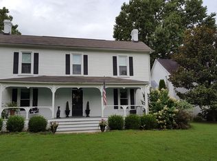 5820 Chamberlain Ln, Prospect, KY 40059