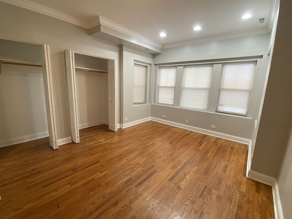 1st image of 3849 W Hirsch St #17168237