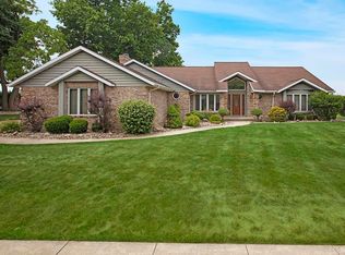 3803 Augusta Ln, Elkhart, IN 46517