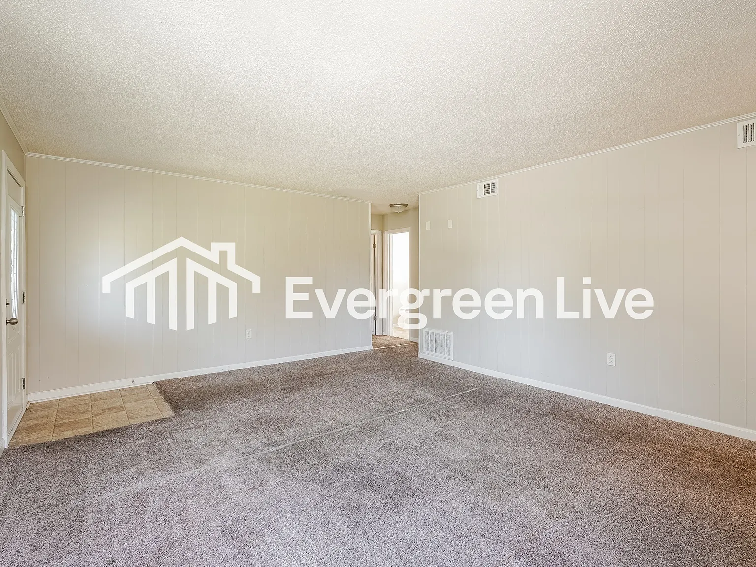 3 bed, 2.0 bath, 1448 sqft, $1,445 — Photo 4
