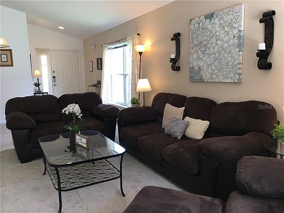 5th image of 1009 Lake Berkley Dr
