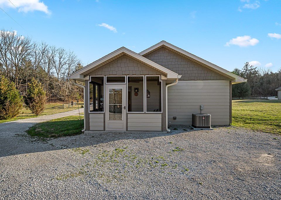 113 Red Oak Rd, Byrdstown, TN 38549 Zillow