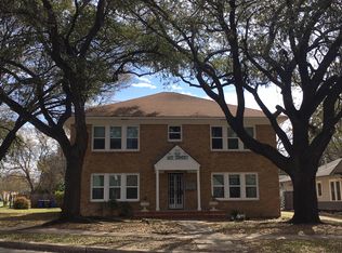 500 W Gramercy Pl APT 1, San Antonio, TX 78212