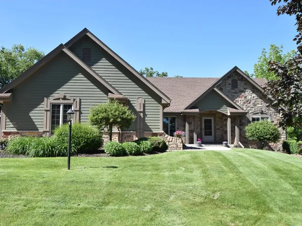 S68W19036 Lembezeder DRIVE, Muskego, WI 53150