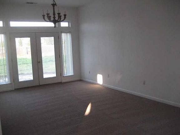 4th image of 2188 Taylor Jean Ave