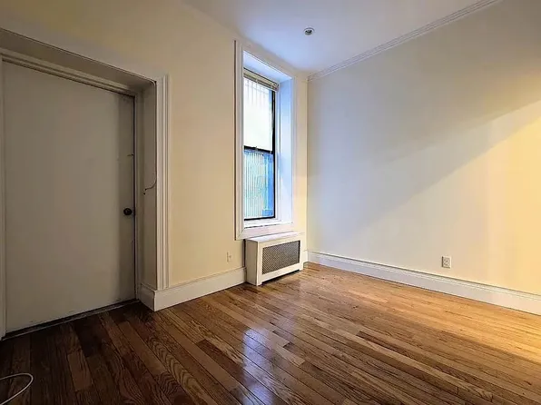 226 East 26th Street image 5 of 7