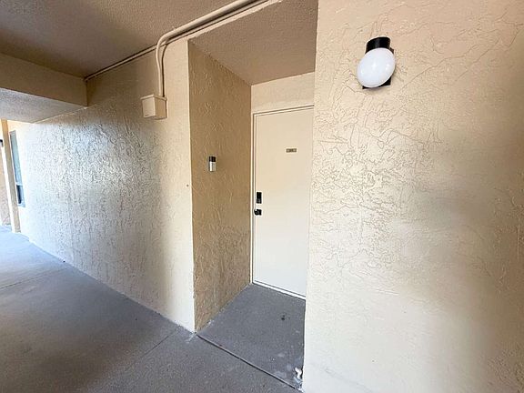3rd image of 2618 Cove Cay Dr Unit 105