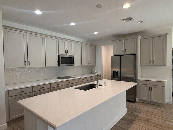 3rd image of 17859 W INDIGO BRUSH Road