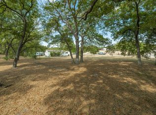 1121 Wallis Rd, Aledo, TX 76008