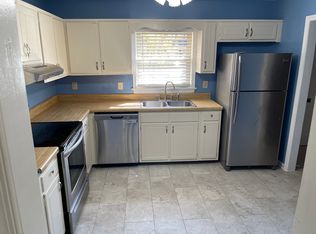 221B Bailiff Ct #B, Newport News, VA 23608