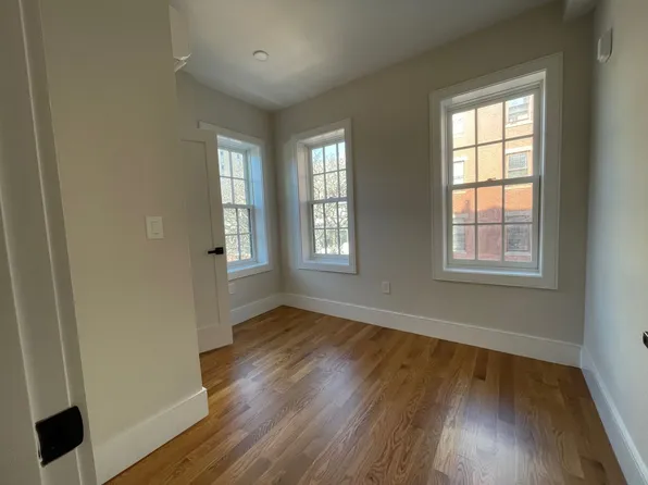 18 Winchester St, Boston, MA