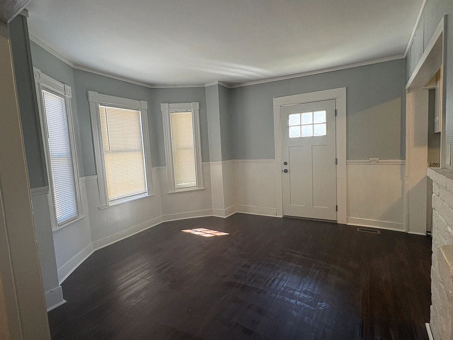 16 Fordway St — Photo 3