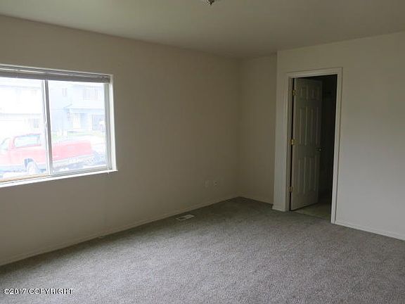 5th image of 13836 Hunterwood Ln #117