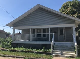 409 2nd St, Shelbyville, IN 46176