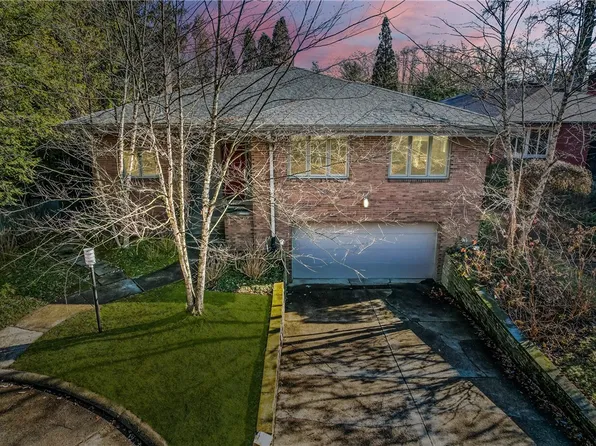 120 Aylesboro Ln, Pittsburgh, PA 15217