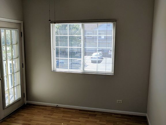 5th image of 141 Heather Glen Dr #141
