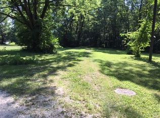 203 N Maple St, Calhoun, MO 65323