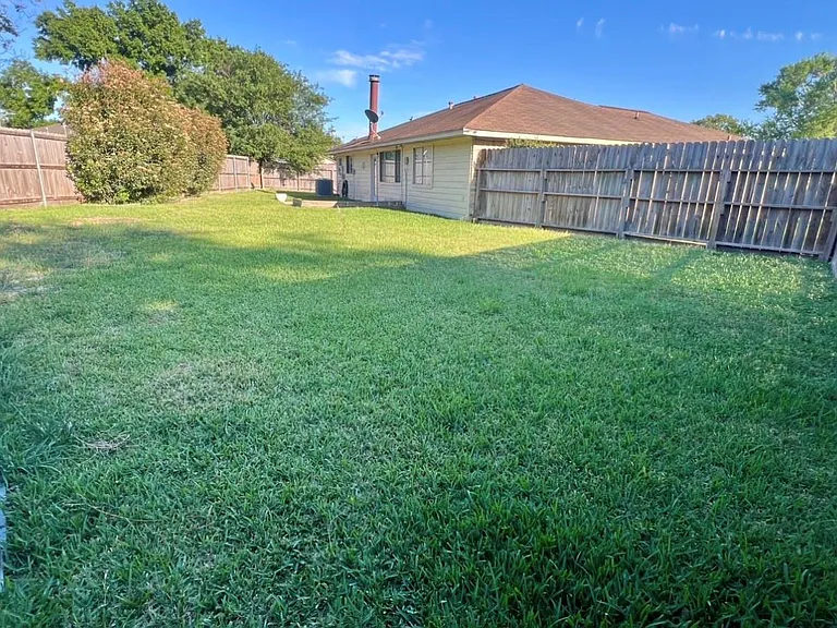 17010 Sunview Ct — Photo 10