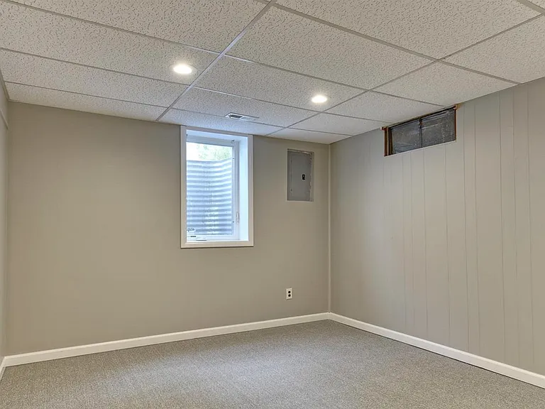 4706 Kansas Ave — Photo 13