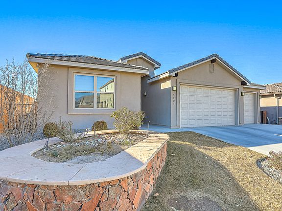 2nd image of 7201 Laguna Niguel Dr NE