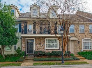 222 Rue Street Peter, Metairie, LA 70005