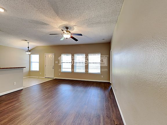 3rd image of 241 Judy Ln