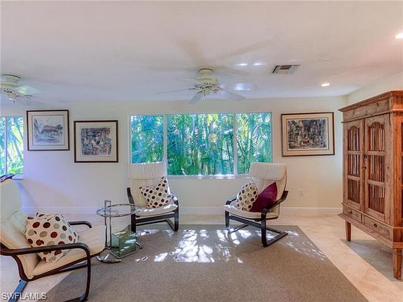 4th image of 1204 Alhambra Dr