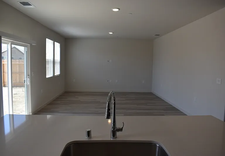 4624 Athena Dr — Photo 14