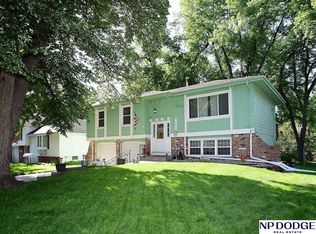11013 Jackson St, Omaha, NE 68154