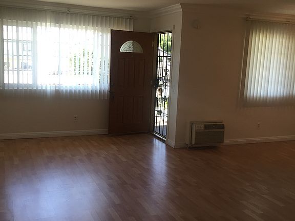5th image of 826 E Harvard Street # Fl 2nd