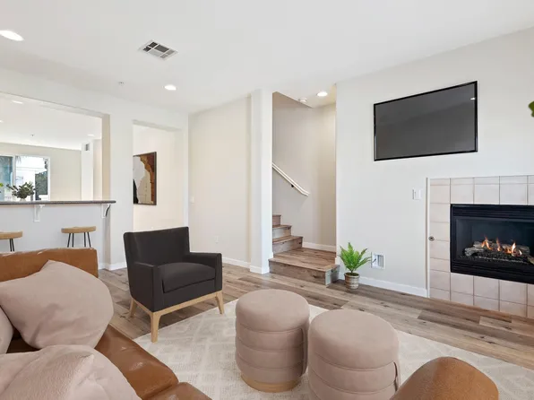 170 W Santa Clara St, Ventura, CA 93001