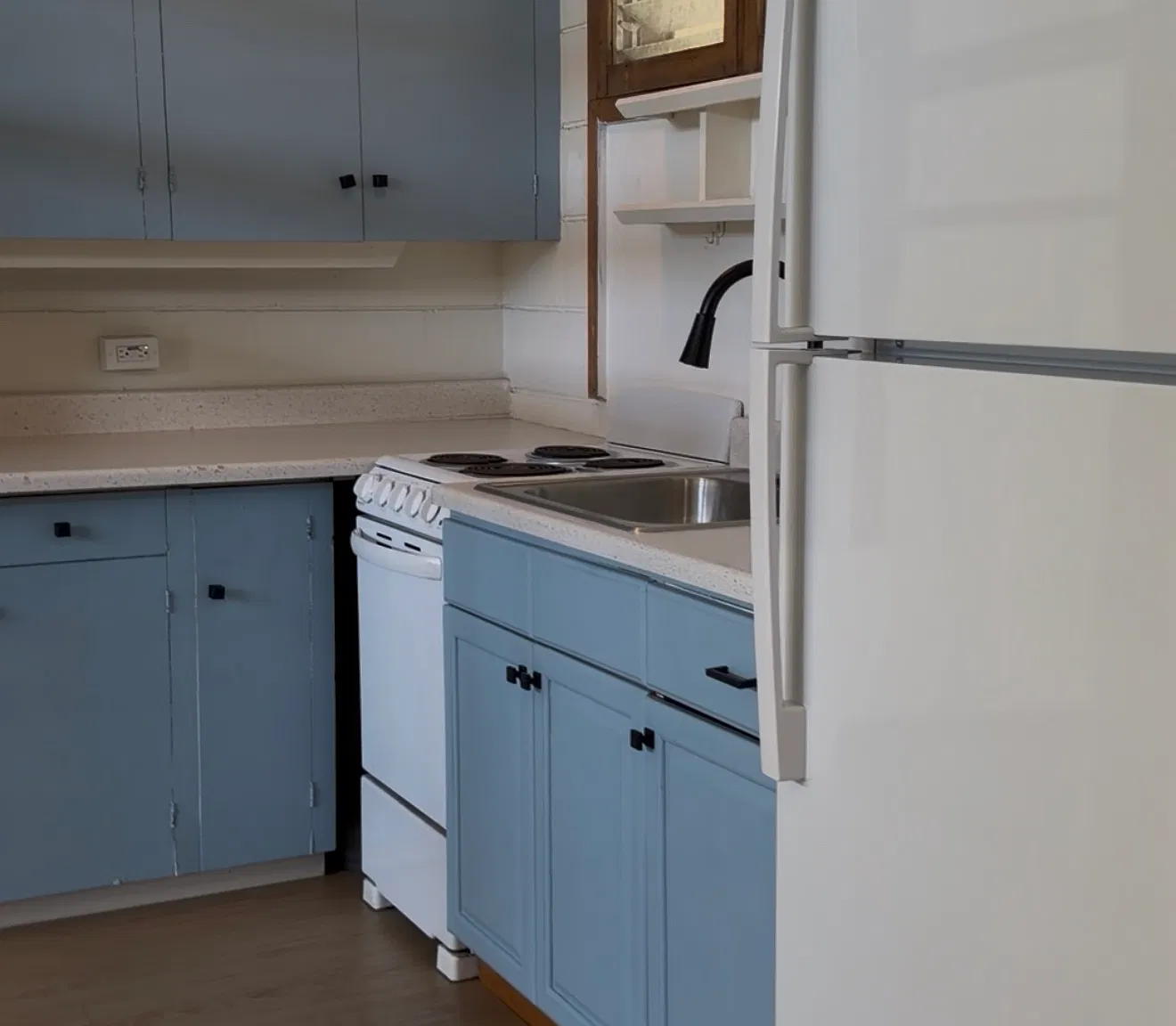 1 bed, 450 sqft, $1,700 — Photo 2
