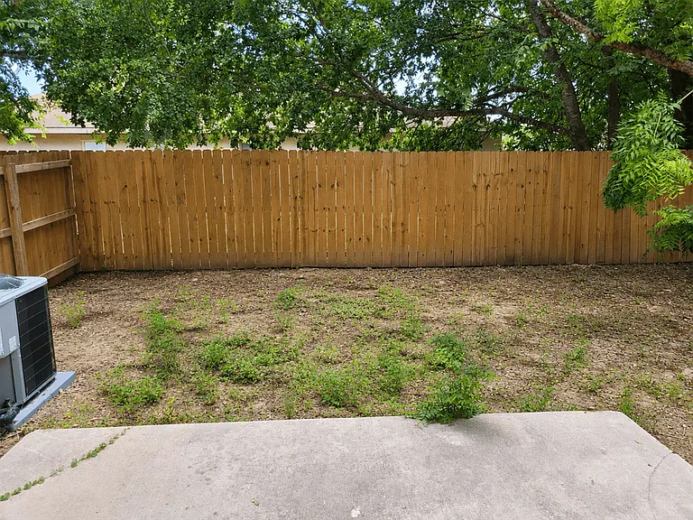 7602 Windsor Oaks #2 — Photo 12